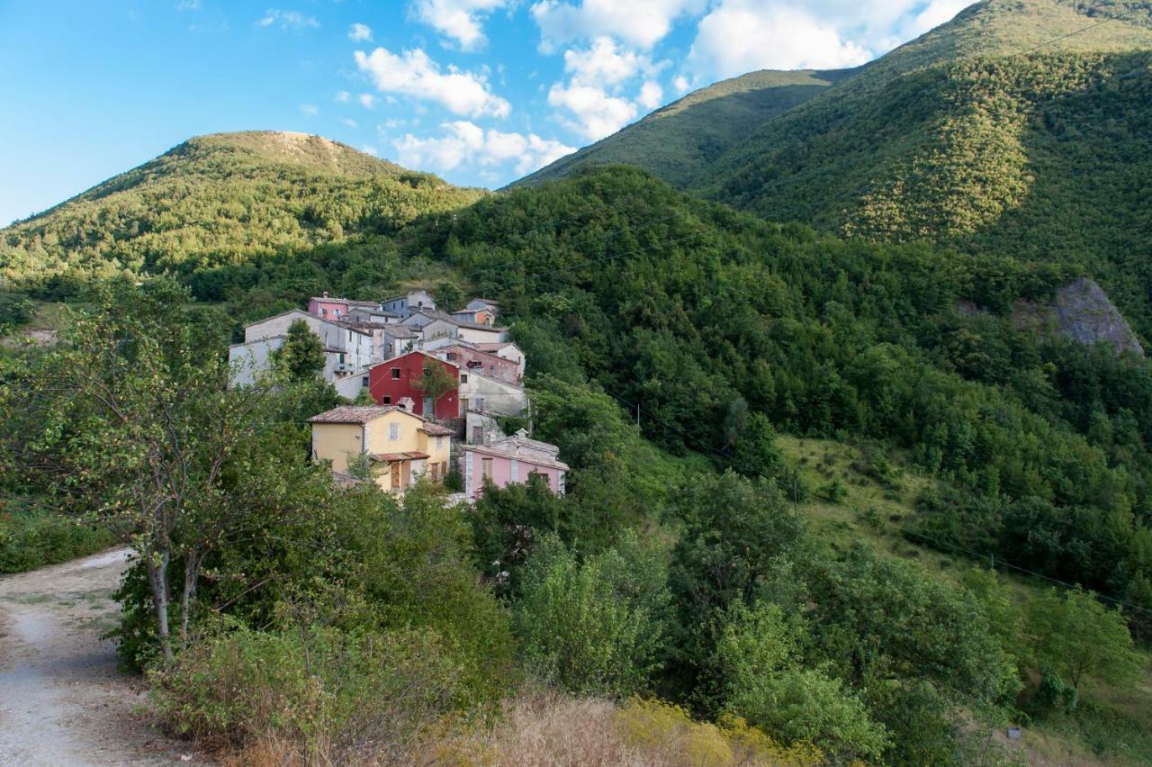 Agriturismo Slowcanda Cardella Exteriör bild